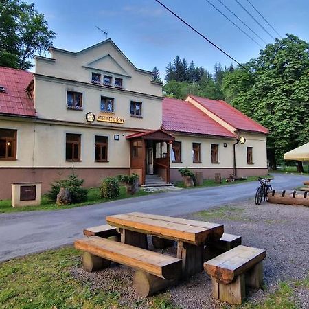 Hostinec U Reky Hotel Ostravice Eksteriør billede