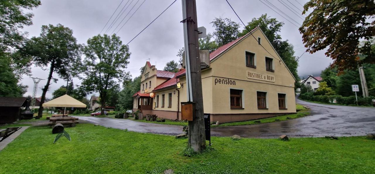 Hostinec U Reky Hotel Ostravice Eksteriør billede