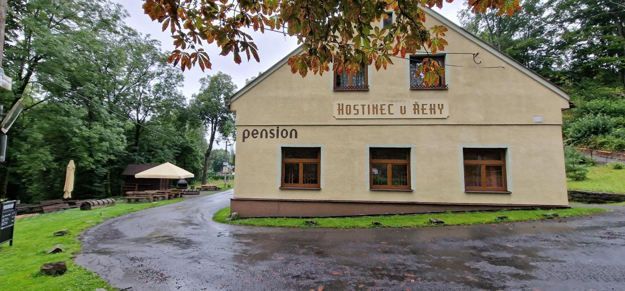 Hostinec U Reky Hotel Ostravice Eksteriør billede